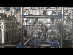 REATTORE IN VETRO PER REAZIONI CHIMICHE